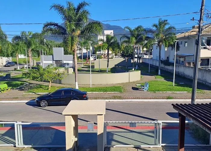 Apartamento A 1 Min Da Br 101 E A 15 Min De Florianopolis